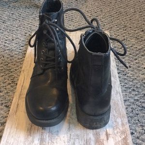 GBX biker boot